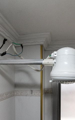 Apartamento para alugar com 57m², 2 quartos e 1 vaga Apartamento para alugar com 57m², 2 quartos e 1 vagaChuveiro