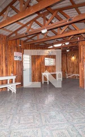 Apartamento à venda com 42m², 1 quarto e 1 vaga Apartamento à venda com 42m², 1 quarto e 1 vagaÁrea comum - Salão de festas