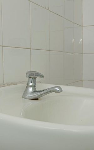 Apartamento à venda com 80m², 2 quartos e 1 vagaBanheiro de Serviço
