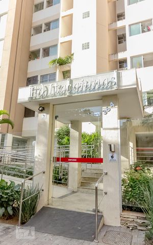 Apartamento para alugar com 70m², 3 quartos e 1 vagaEntrada 
