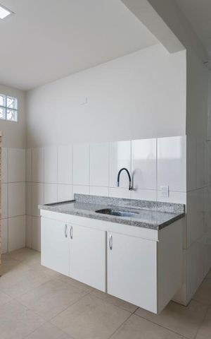 Casa para alugar com 120m², 2 quartos e 1 vagaÁrea de serviço e Churrasqueira