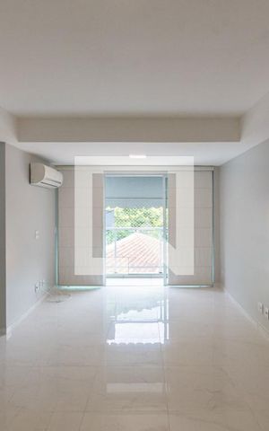 Apartamento à venda com 65m², 2 quartos e 2 vagasSala