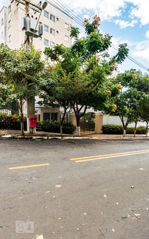 Apartamento à venda com 49m², 2 quartos e 1 vaga Apartamento à venda com 49m², 2 quartos e 1 vagaFachada