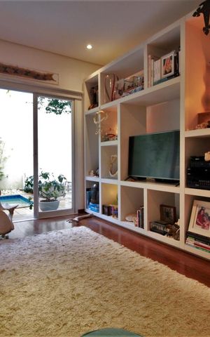 Casa à venda com 250m², 4 quartos e 1 vagaSala