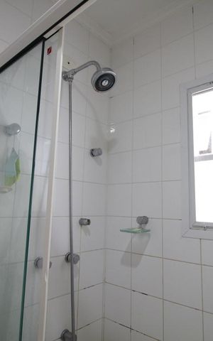 Casa à venda com 250m², 4 quartos e 1 vagaChuveiro