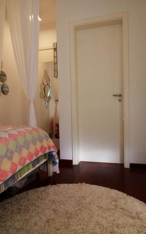 Casa à venda com 250m², 4 quartos e 1 vagaSuíte 1