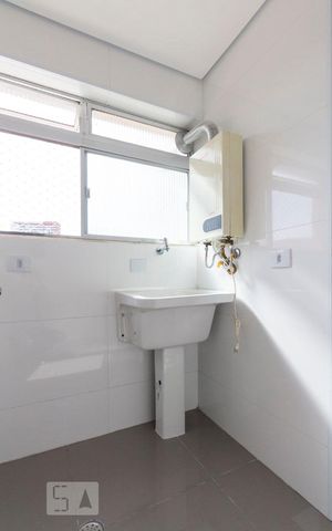 Apartamento para alugar com 69m², 2 quartos e 1 vagaÁrea de Serviço