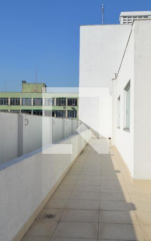 Apartamento à venda com 40m², 1 quarto e 1 vagaÁrea comum