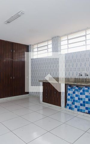 Casa para alugar com 150m², 3 quartos e 1 vagaCozinha