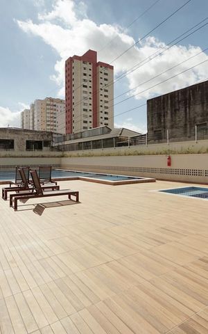 Apartamento à venda com 98m², 3 quartos e 2 vagas Apartamento à venda com 98m², 3 quartos e 2 vagasPiscina