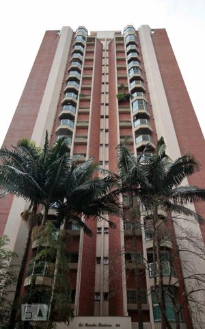 Apartamento à venda com 60m², 2 quartos e 1 vagaFachada