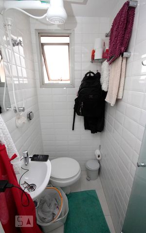 Apartamento à venda com 60m², 2 quartos e 1 vagaBanheiro de Serviço