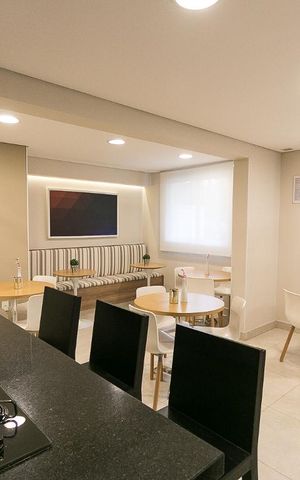 Apartamento à venda com 61m², 2 quartos e 1 vagaSalão de festa 