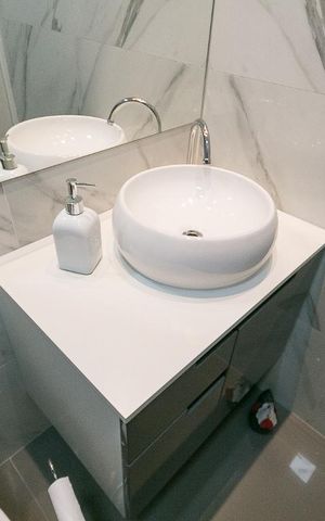 Apartamento à venda com 61m², 2 quartos e 1 vagaBanheiro 