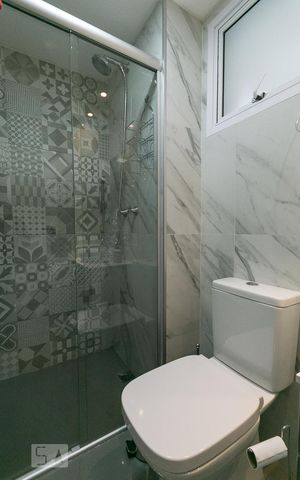 Apartamento à venda com 61m², 2 quartos e 1 vagaBanheiro 