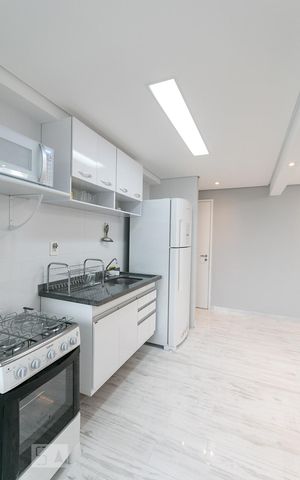 Apartamento à venda com 61m², 2 quartos e 1 vagaCozinha 