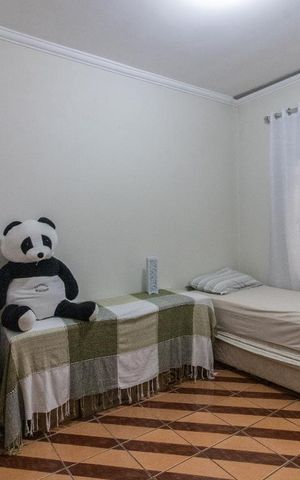Casa à venda com 160m², 4 quartos e 2 vagas Casa à venda com 160m², 4 quartos e 2 vagasQuarto 1