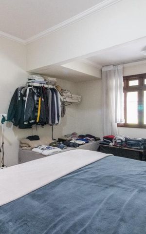 Casa à venda com 160m², 4 quartos e 2 vagas Casa à venda com 160m², 4 quartos e 2 vagasQuarto 2