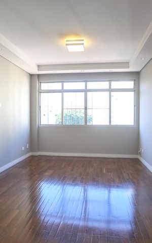 Apartamento para alugar com 110m², 3 quartos e 1 vaga Apartamento para alugar com 110m², 3 quartos e 1 vagaSala