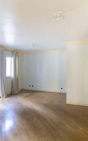 Apartamento à venda com 83m², 3 quartos e 1 vagaSala