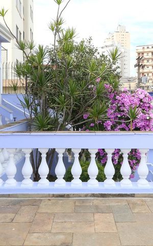 Casa à venda com 180m², 3 quartos e 1 vaga Casa à venda com 180m², 3 quartos e 1 vagaÁrea externa - varanda