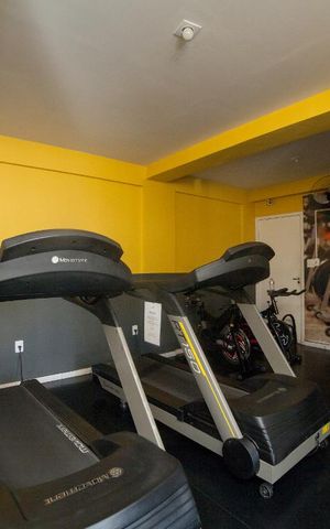 Apartamento à venda com 64m², 2 quartos e 1 vaga Apartamento à venda com 64m², 2 quartos e 1 vagaAcademia