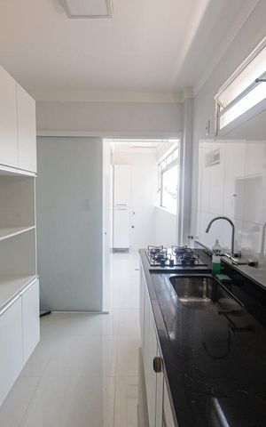 Apartamento à venda com 76m², 2 quartos e sem vaga Apartamento à venda com 76m², 2 quartos e sem vagaCozinha