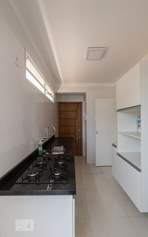 Apartamento à venda com 76m², 2 quartos e sem vaga Apartamento à venda com 76m², 2 quartos e sem vagaCozinha