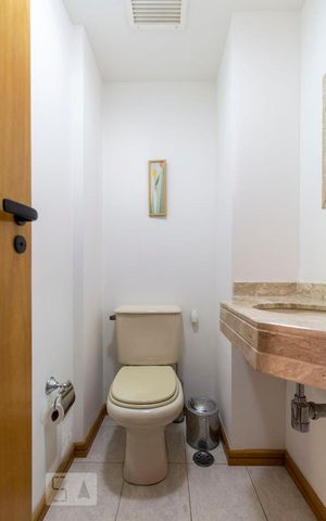 Apartamento para alugar com 90m², 3 quartos e 2 vagasLavabo