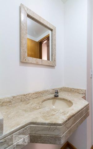 Apartamento para alugar com 90m², 3 quartos e 2 vagasLavabo
