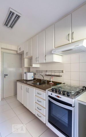 Apartamento para alugar com 90m², 3 quartos e 2 vagasCozinha