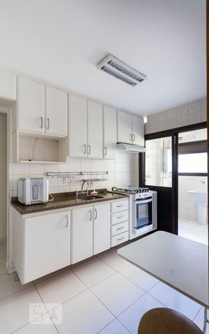 Apartamento para alugar com 90m², 3 quartos e 2 vagasCozinha