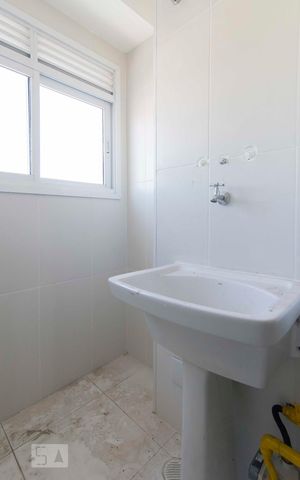 Apartamento para alugar com 45m², 1 quarto e 2 vagasLavanderia
