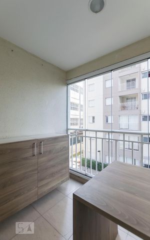 Apartamento à venda com 69m², 2 quartos e 1 vagaVaranda