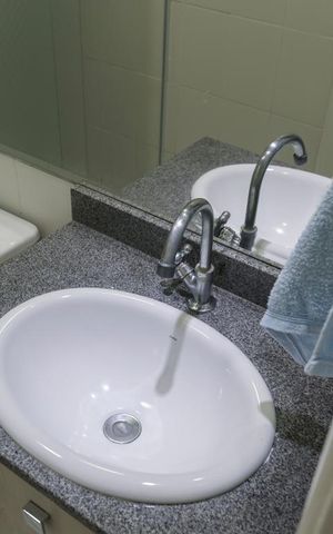 Apartamento à venda com 69m², 2 quartos e 1 vagaBanheiro social (Pia)