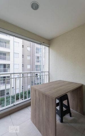 Apartamento à venda com 69m², 2 quartos e 1 vagaVaranda
