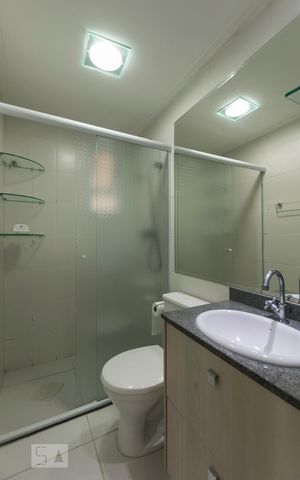 Apartamento à venda com 69m², 2 quartos e 1 vagaBanheiro social