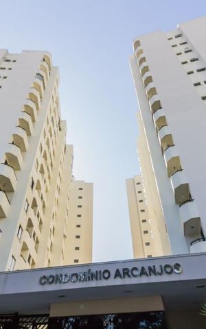Apartamento para alugar com 70m², 3 quartos e 2 vagas Apartamento para alugar com 70m², 3 quartos e 2 vagasFachada