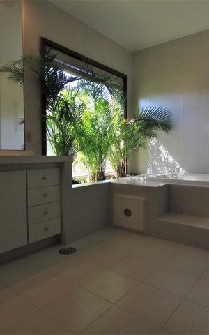 Casa à venda com 570m², 4 quartos e 3 vagasBanheiro