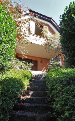 Casa à venda com 570m², 4 quartos e 3 vagasJardim