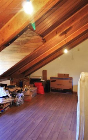 Casa à venda com 570m², 4 quartos e 3 vagasSala superior