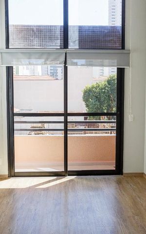 Apartamento à venda com 43m², 1 quarto e 1 vaga Apartamento à venda com 43m², 1 quarto e 1 vagaSala