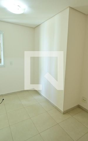 Apartamento para alugar com 100m², 3 quartos e 2 vagas Apartamento para alugar com 100m², 3 quartos e 2 vagasQuarto