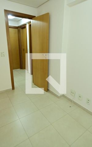 Apartamento para alugar com 100m², 3 quartos e 2 vagas Apartamento para alugar com 100m², 3 quartos e 2 vagasQuarto