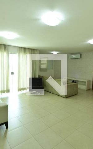 Apartamento para alugar com 100m², 3 quartos e 2 vagas Apartamento para alugar com 100m², 3 quartos e 2 vagasSala