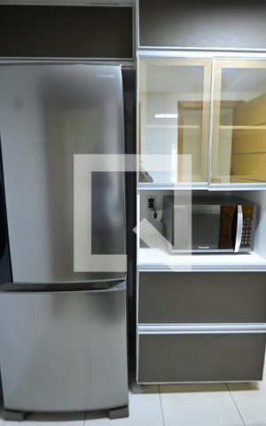 Apartamento para alugar com 100m², 3 quartos e 2 vagas Apartamento para alugar com 100m², 3 quartos e 2 vagasCozinha