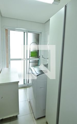 Apartamento para alugar com 100m², 3 quartos e 2 vagas Apartamento para alugar com 100m², 3 quartos e 2 vagasÁrea de Serviço