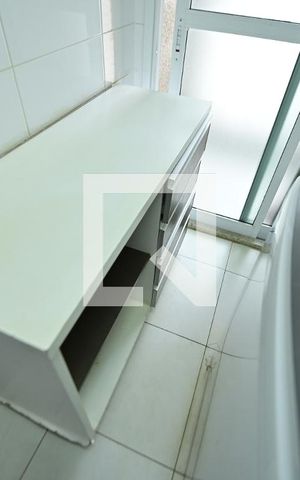 Apartamento para alugar com 100m², 3 quartos e 2 vagas Apartamento para alugar com 100m², 3 quartos e 2 vagasÁrea de Serviço