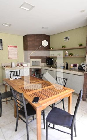 Apartamento para alugar com 100m², 3 quartos e 2 vagas Apartamento para alugar com 100m², 3 quartos e 2 vagasÁrea comum