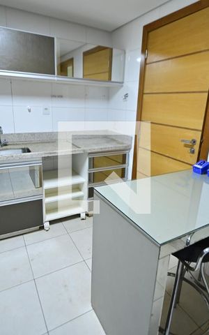 Apartamento para alugar com 100m², 3 quartos e 2 vagas Apartamento para alugar com 100m², 3 quartos e 2 vagasCozinha